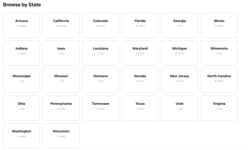 HOA Reviewer browse by state page showing all states with city counts